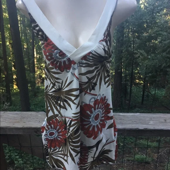 ONeill palm print summer tank top - Picture 10 of 10
